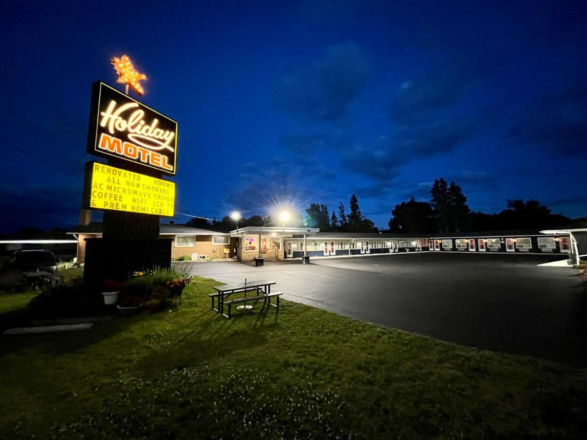 Holiday Motel Sault Ste. Marie Buitenkant foto