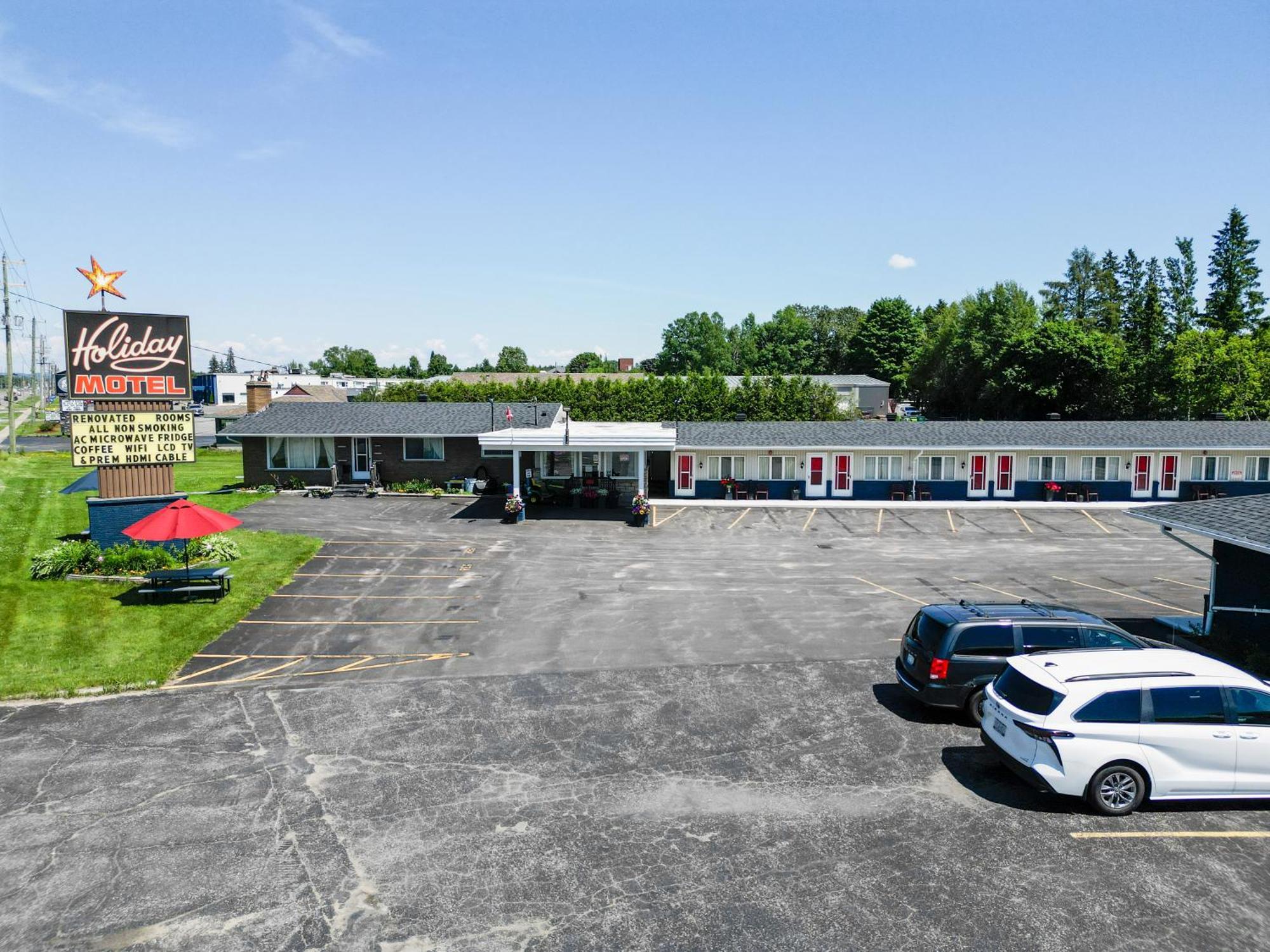 Holiday Motel Sault Ste. Marie Buitenkant foto